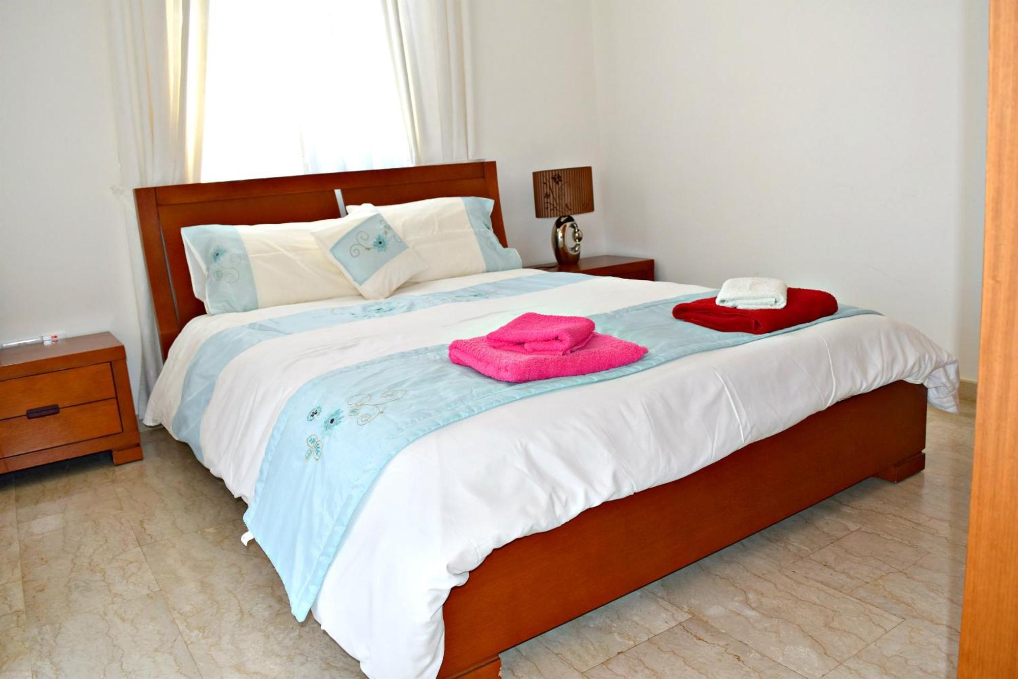 Villa Saraliana Sandy Beach Villas - Heated Pool - Jacuzzi - Private Beach Area Polis Bagian luar foto