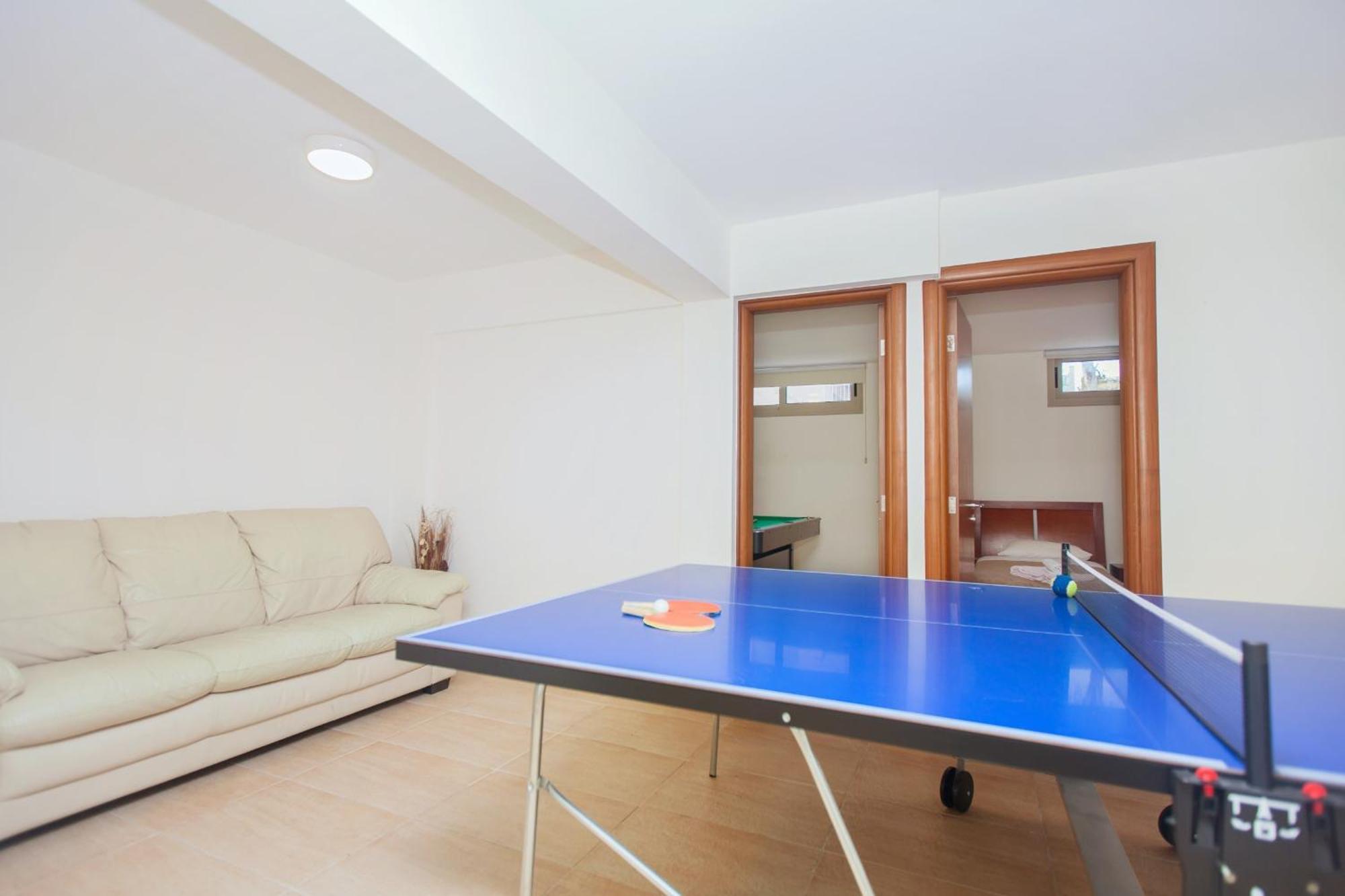 Villa Saraliana Sandy Beach Villas - Heated Pool - Jacuzzi - Private Beach Area Polis Bagian luar foto