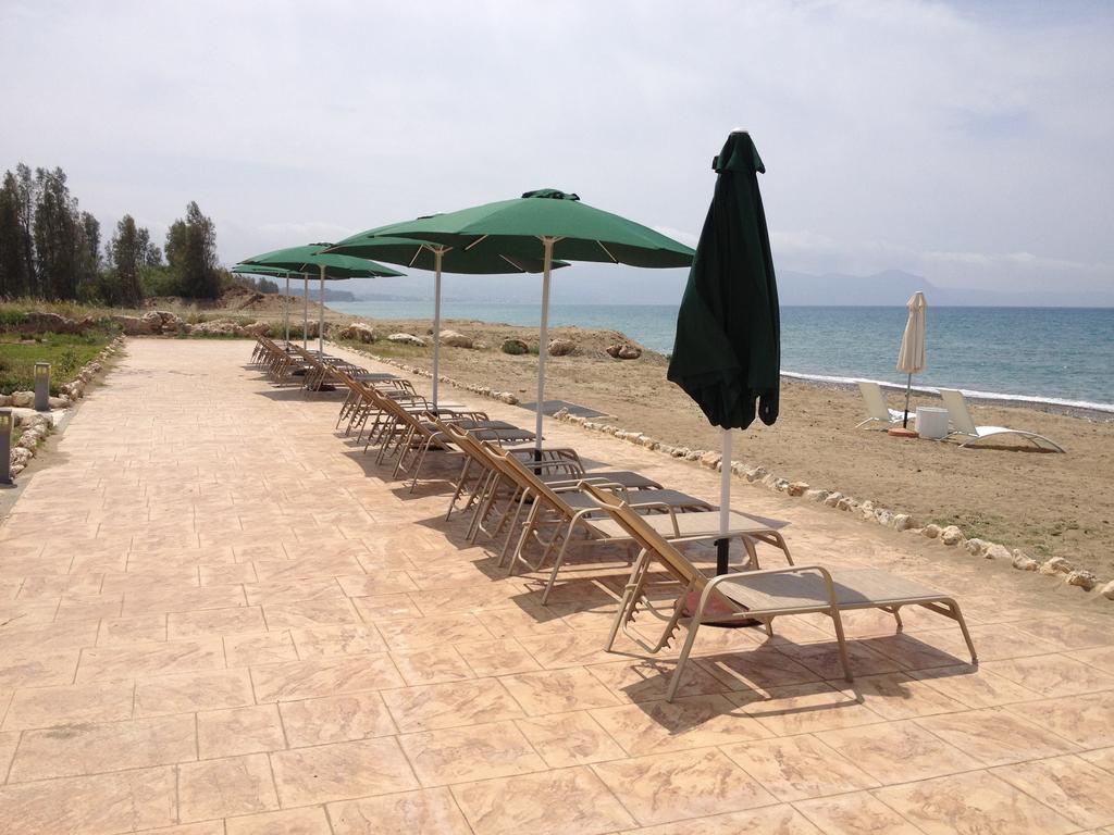 Villa Saraliana Sandy Beach Villas - Heated Pool - Jacuzzi - Private Beach Area Polis Ruang foto